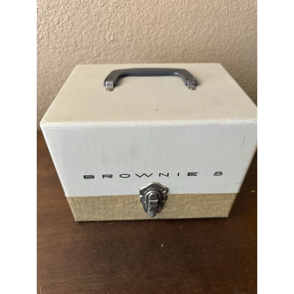 Kodak Brownie 8 Model 10 8mm Projector 500W Rewind No. 208 w/ Box